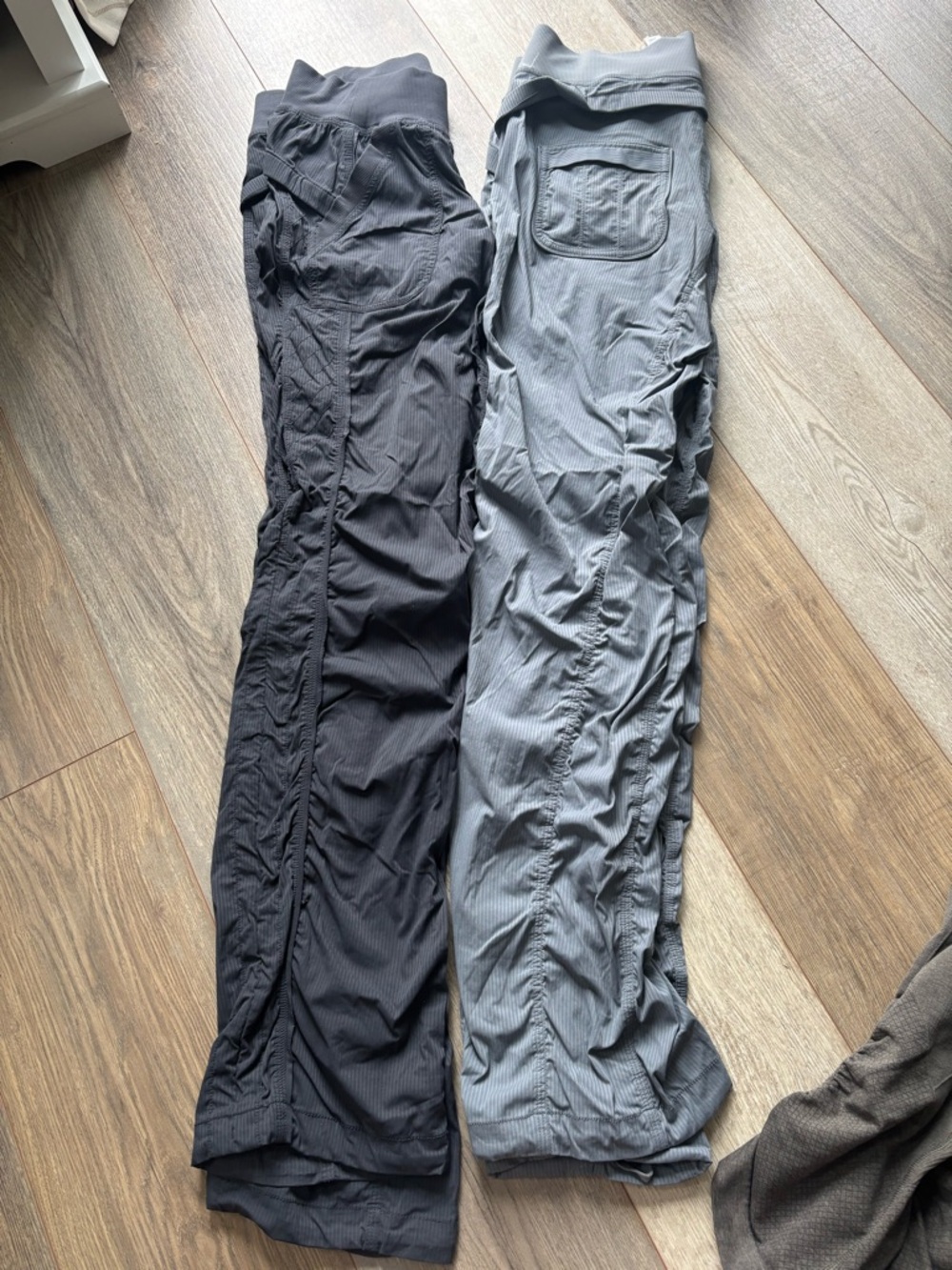 lululemon athletica Women's Track Pants in Black and Light Gray FIRM $